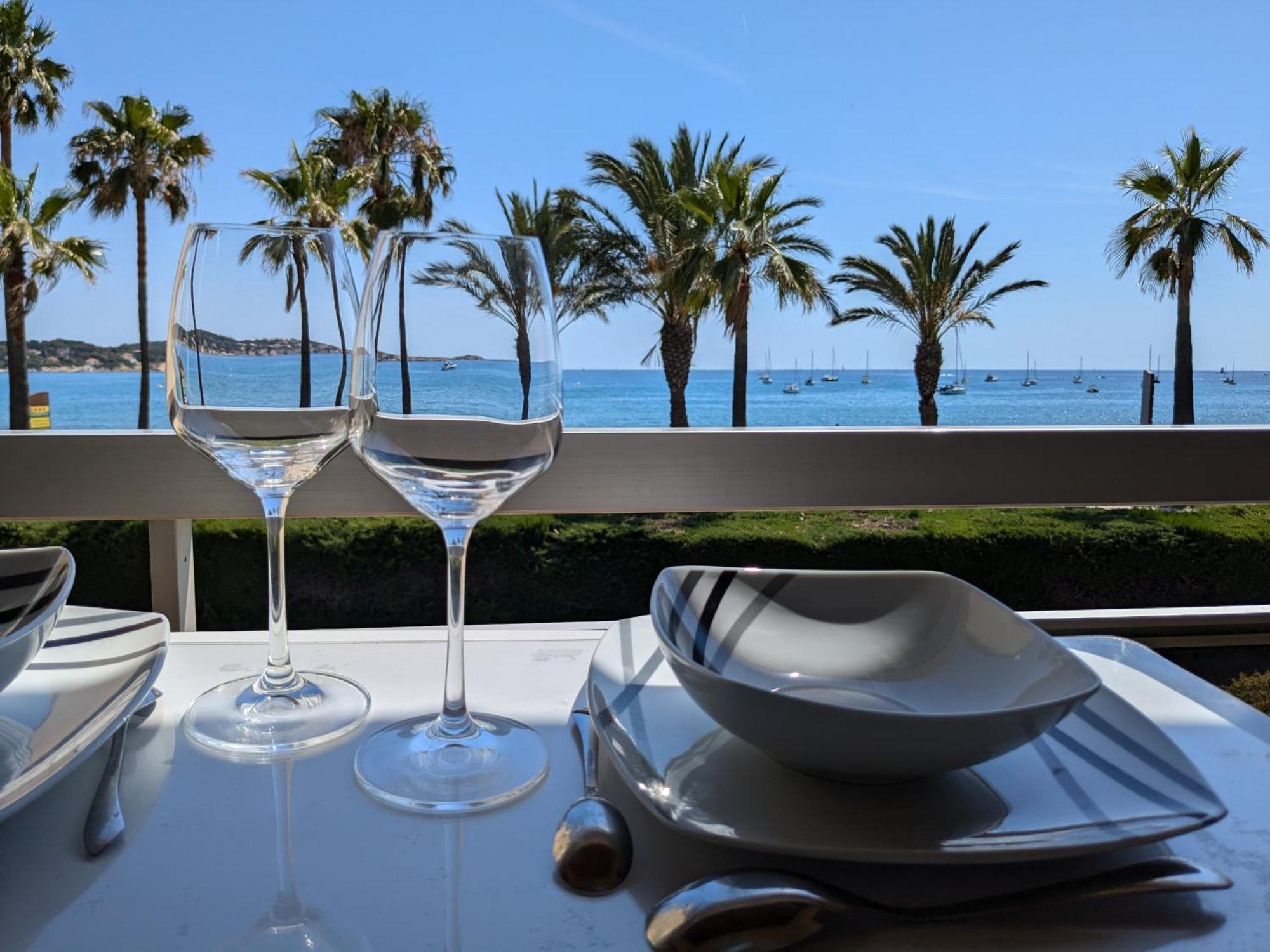 "Le Palmier Dore", Cosy T3 A 3 Minutes A Pied Des Plages, Parking Et Clim Sanary-sur-Mer Buitenkant foto