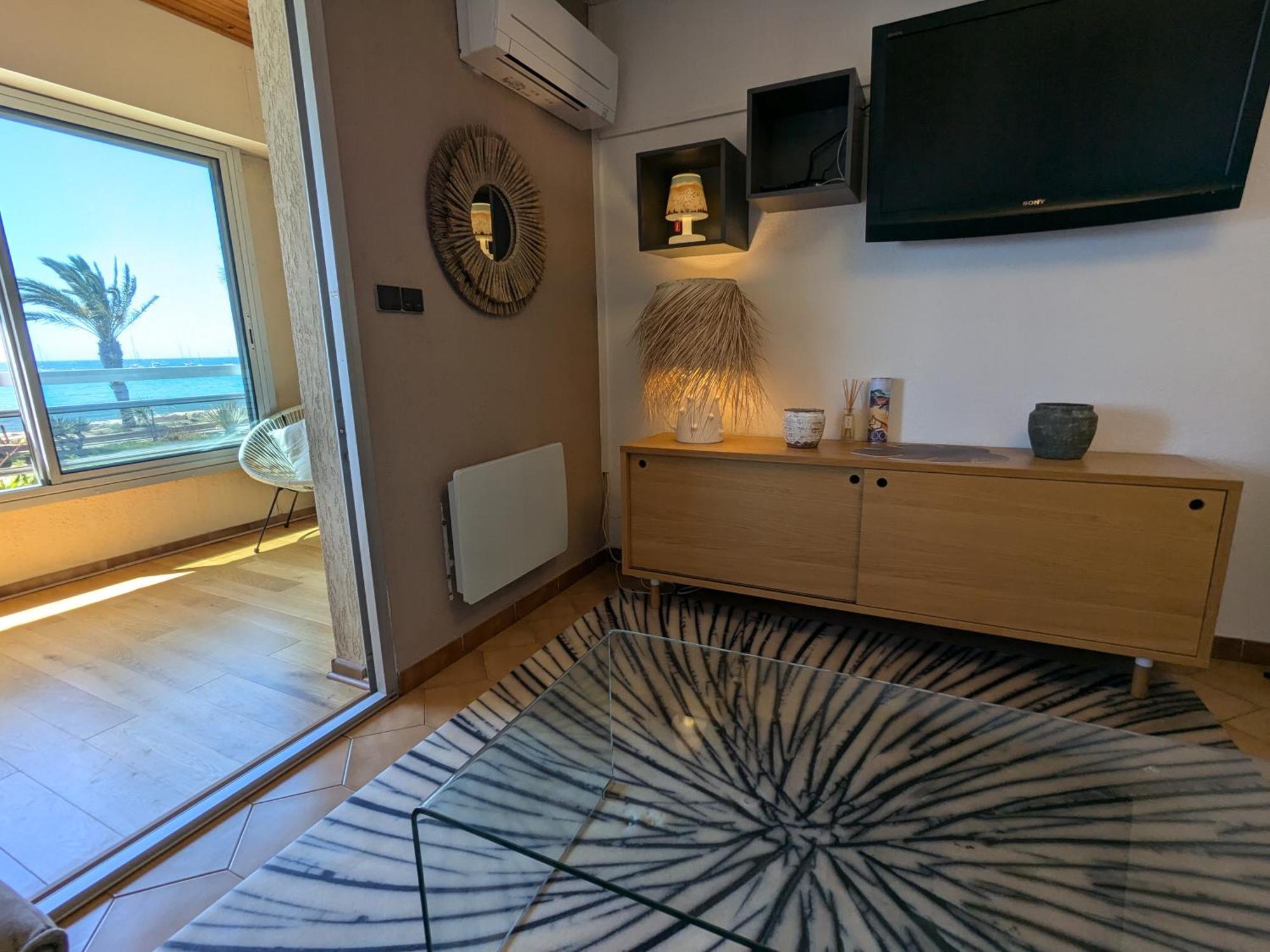 "Le Palmier Dore", Cosy T3 A 3 Minutes A Pied Des Plages, Parking Et Clim Sanary-sur-Mer Buitenkant foto
