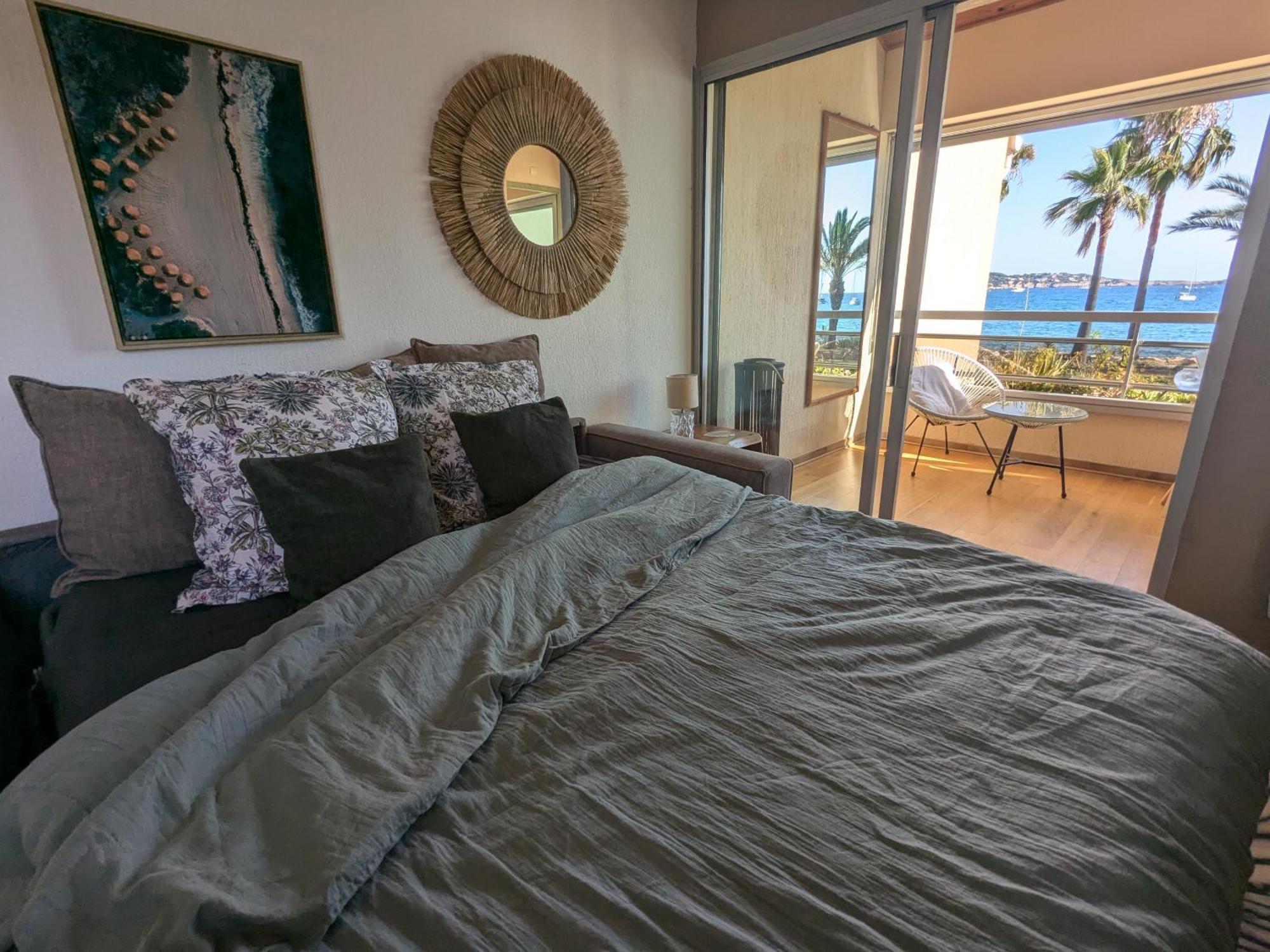 "Le Palmier Dore", Cosy T3 A 3 Minutes A Pied Des Plages, Parking Et Clim Sanary-sur-Mer Buitenkant foto